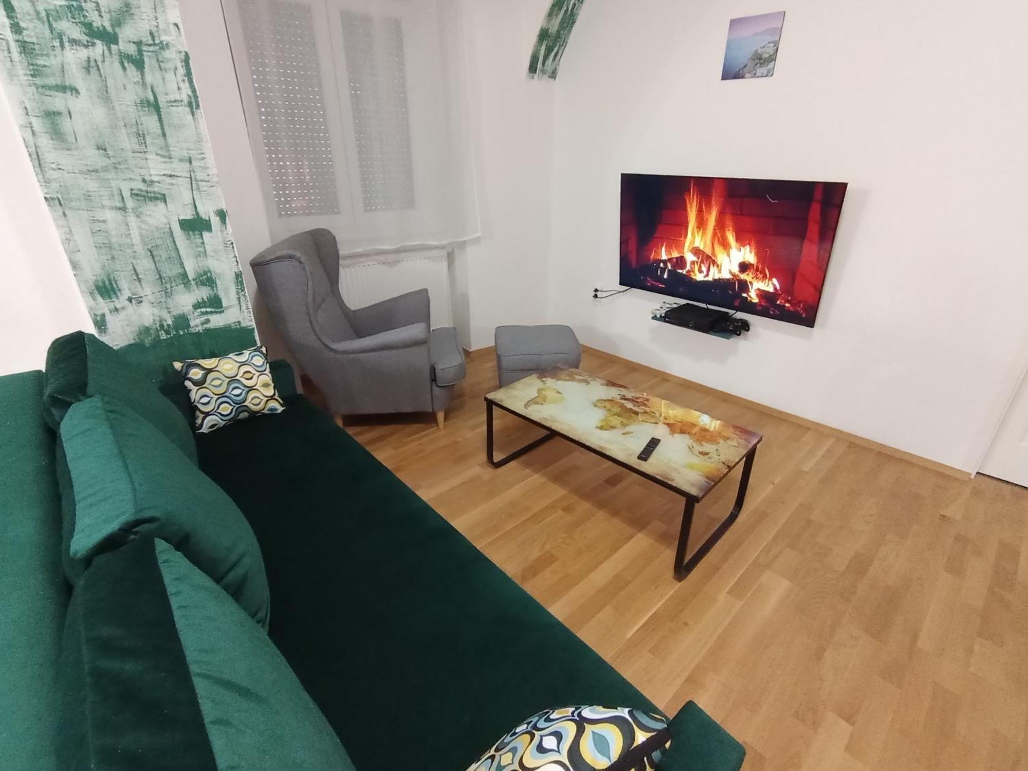 Dolce Vita Casa Папа Екстер'єр фото